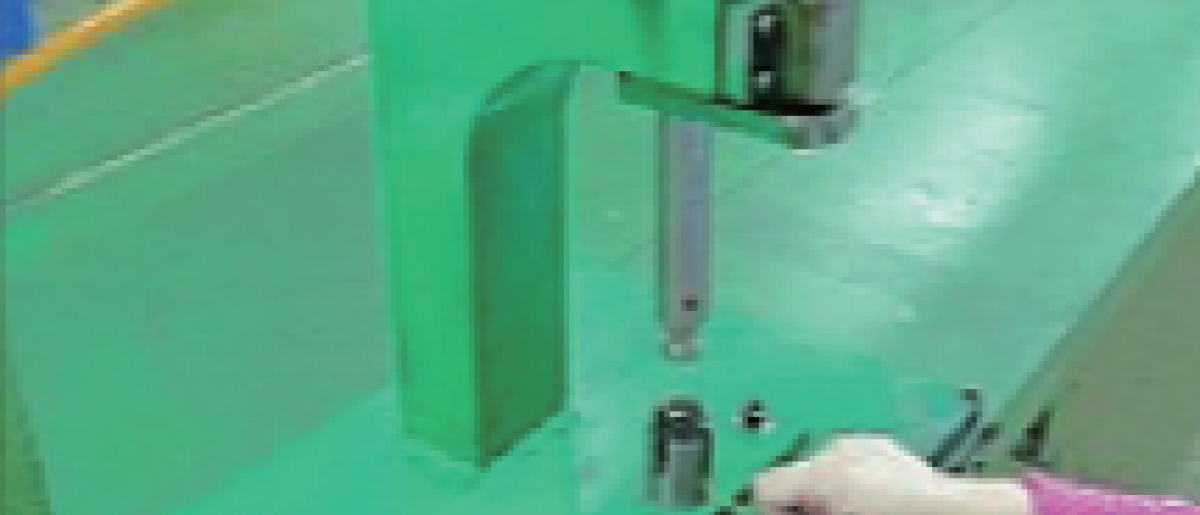 燈座壓著機
