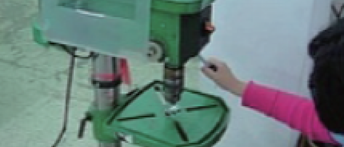 自動裁線機