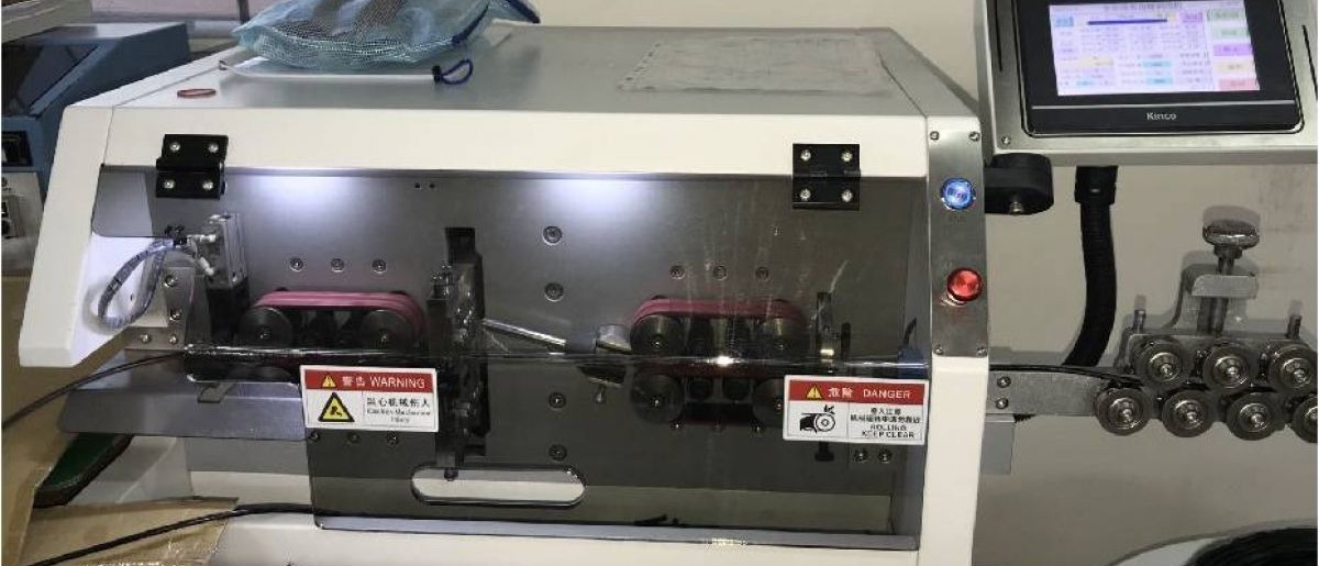 全自動電纜線切斷剝皮機